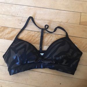 Black and gold shorts bra
